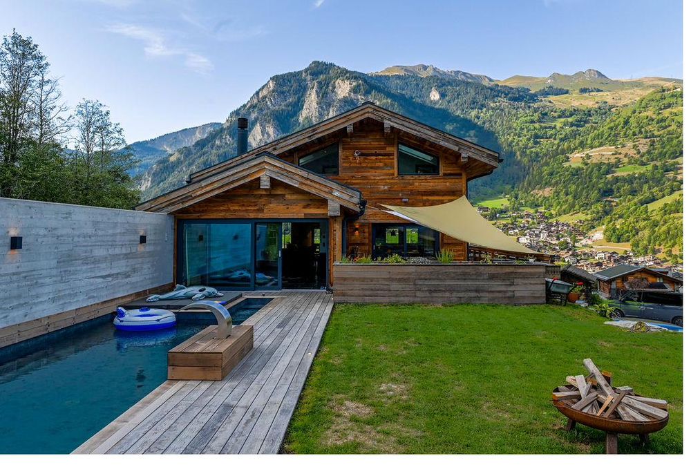 Le Châble — why the valley beats the resort